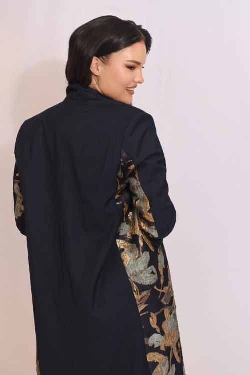 عباية بليزر أنيقة بتفاصيل جاكار فاخرة FA 516