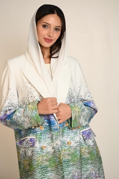 عباية كريب فاخرة قصة بليزر