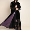 عباية مخمل فاخرة مطرّزة بتصميم فني FA 628